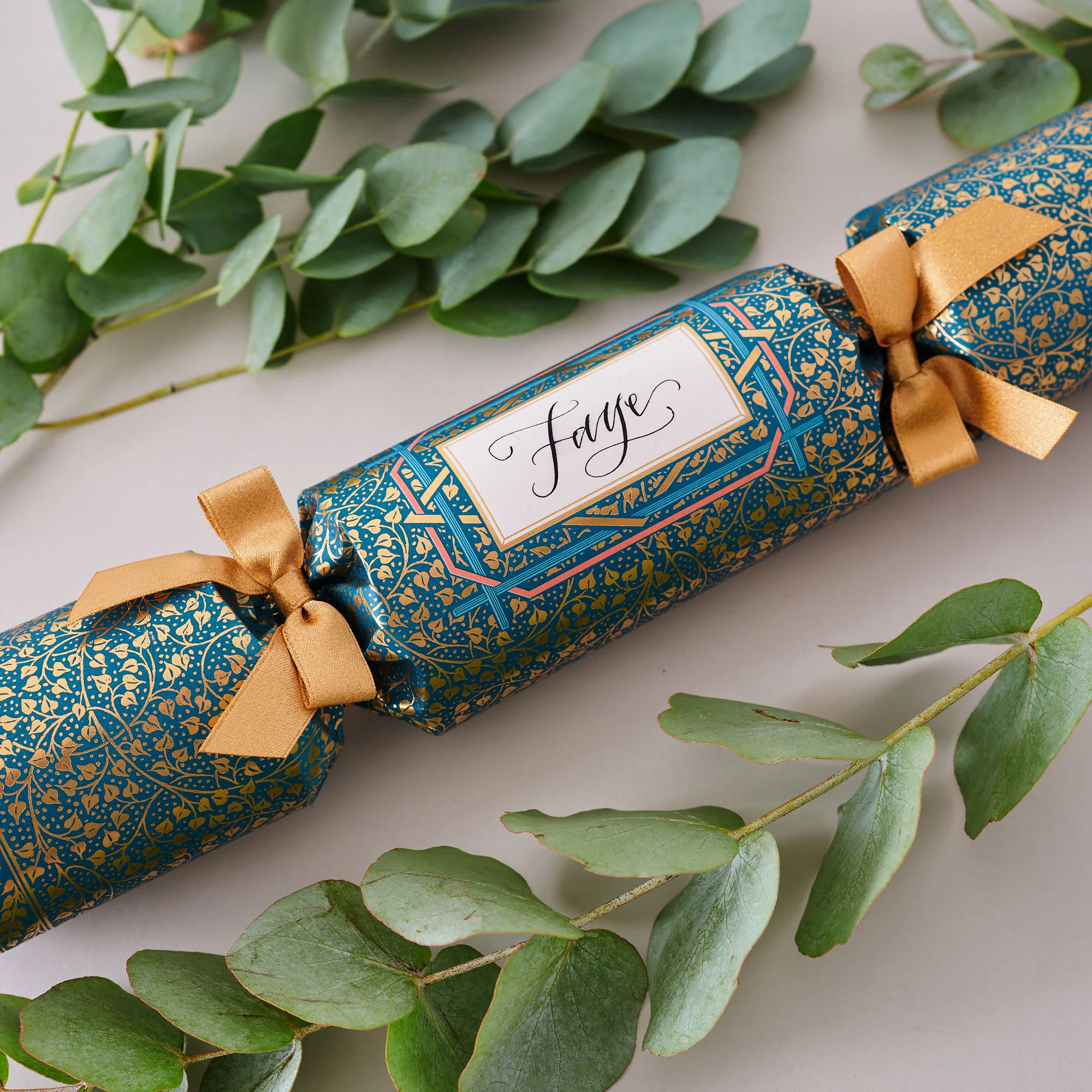 "Golden Ivy" Place Name Luxury Christmas Crackers - Image 4