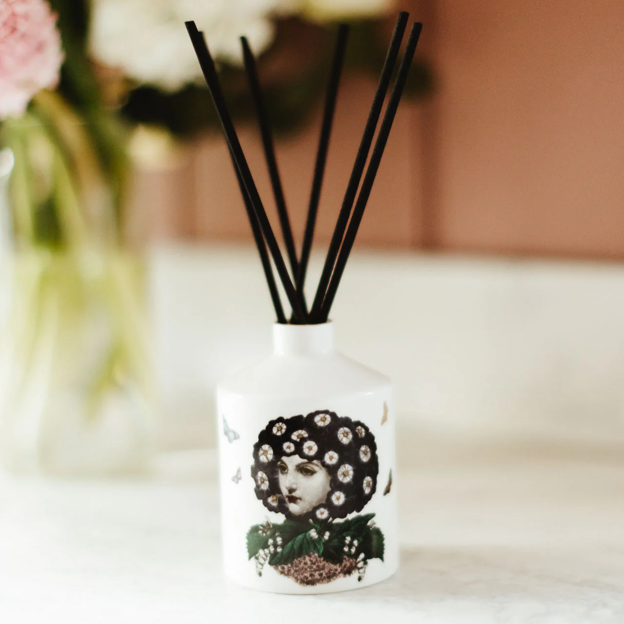 Eden Ceramic Reed Diffuser - Image 4