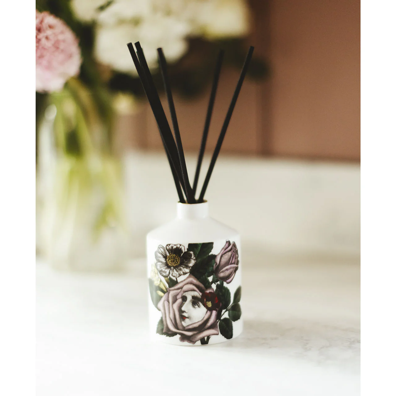 Rosa Ceramic Reed Diffuser - Image 4