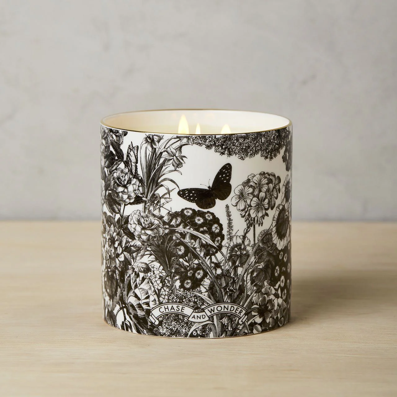 The Country Garden 3 Wick Scented Ceramic Candle - Image 5