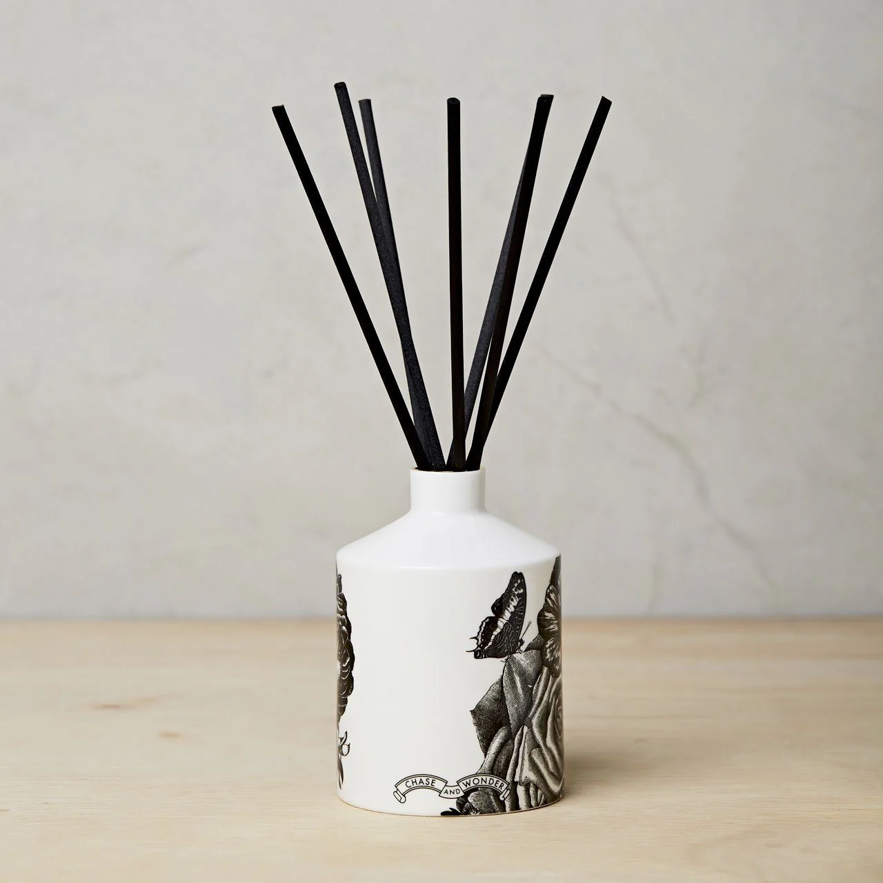 The Flower Lady Ceramic Reed Diffuser - Image 4