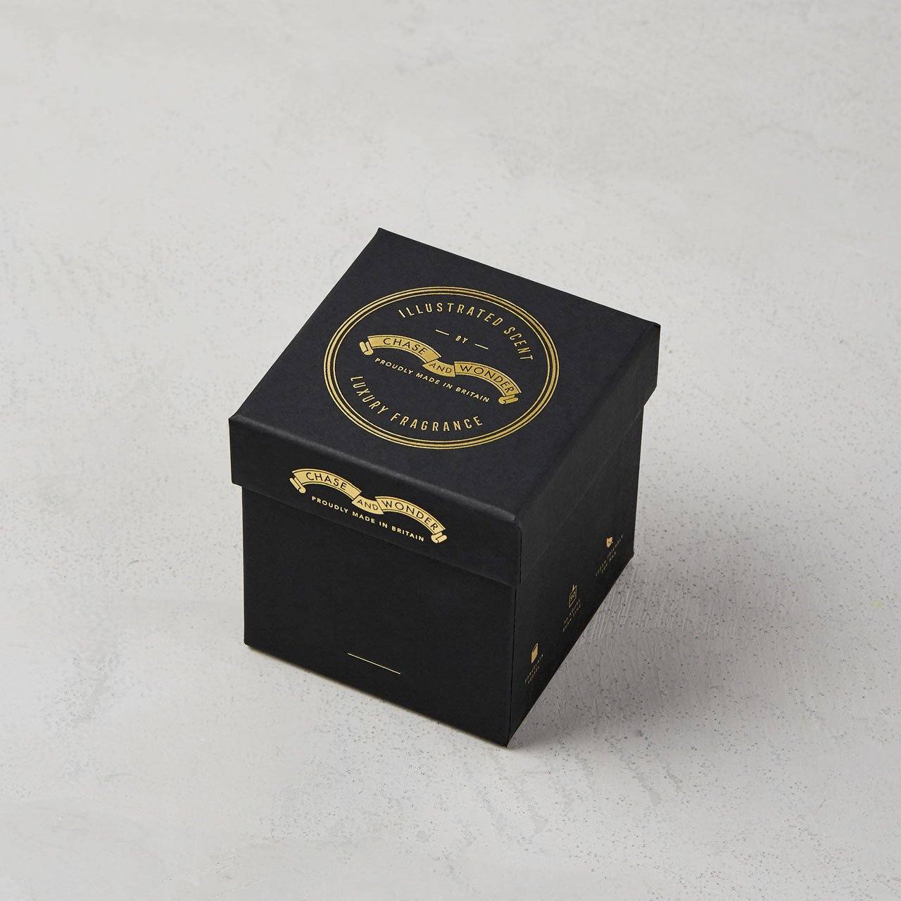 The Jungle Luxury Scented Ceramic Candle - Image 5