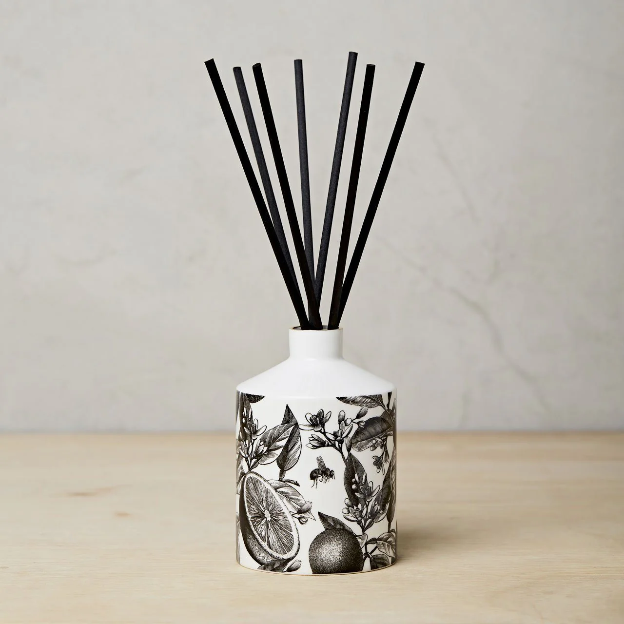 The Orangery Ceramic Reed Diffuser - Image 3