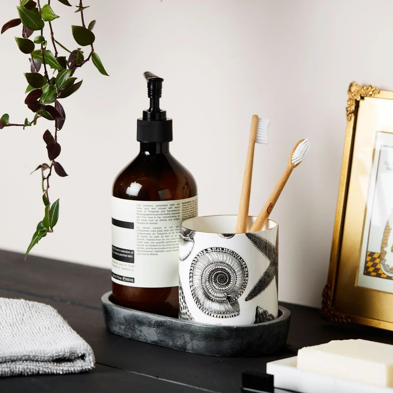 The Seashore Ceramic Candle - Image 6