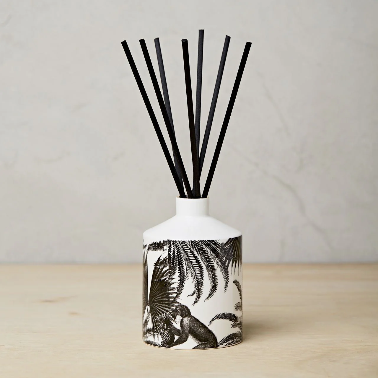The Tropical Paradise Ceramic Reed Diffuser - Image 3